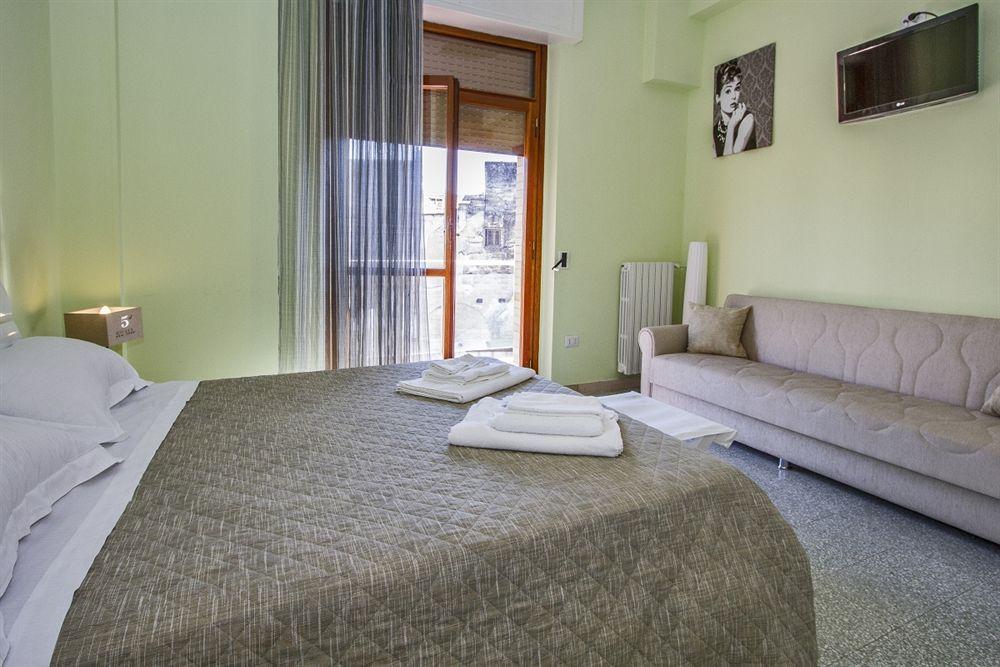 Mamma Sisi Bed & Breakfast Lecce Eksteriør bilde